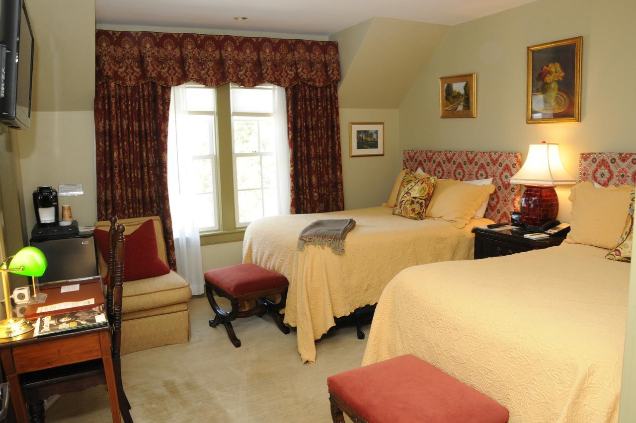 The Lyme Inn Exterior foto